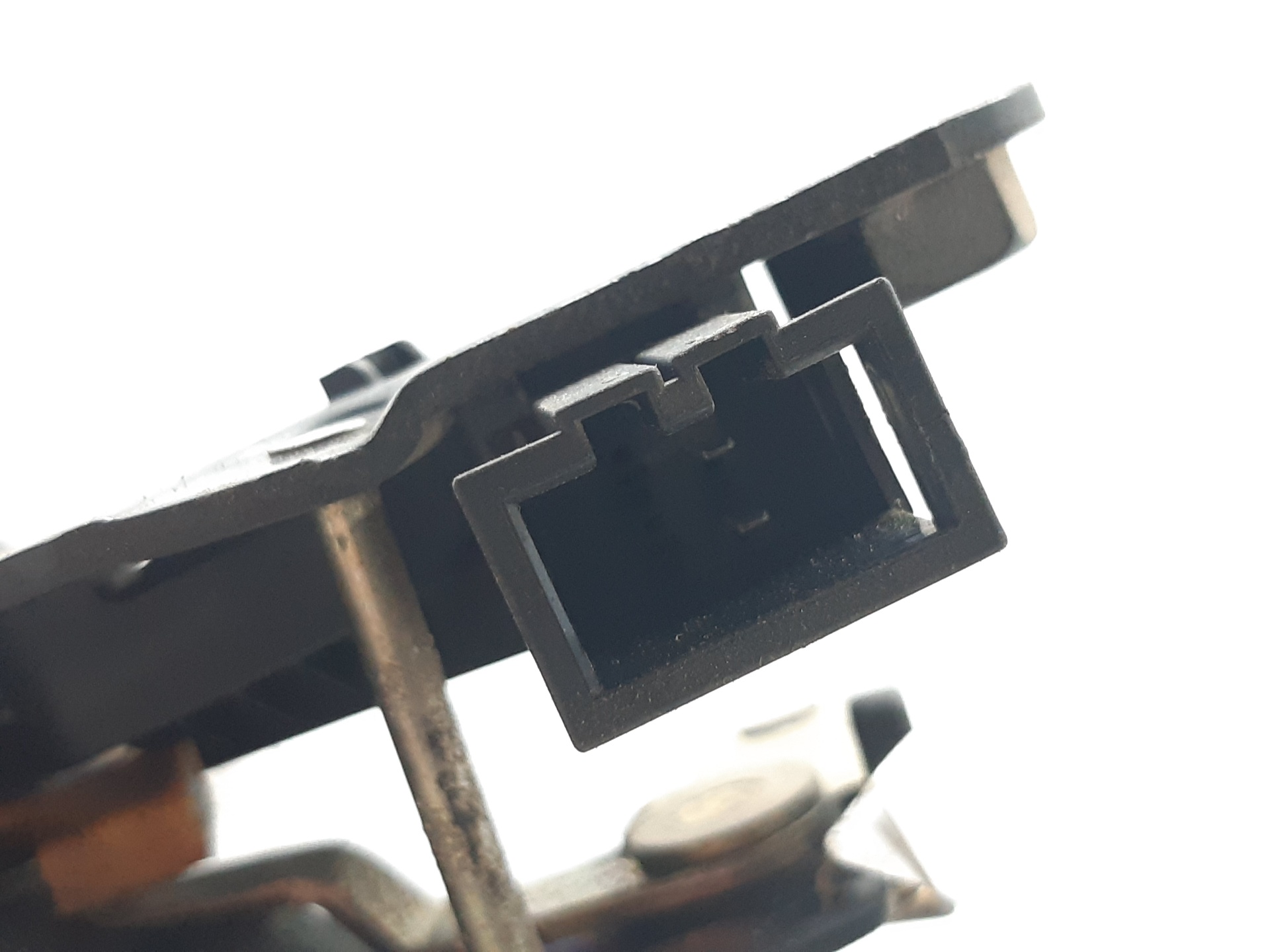 SKODA Octavia 1 generation (1996-2010) Aizmugurējā bagāžnieka slēdzene 1U6827501G 18708454