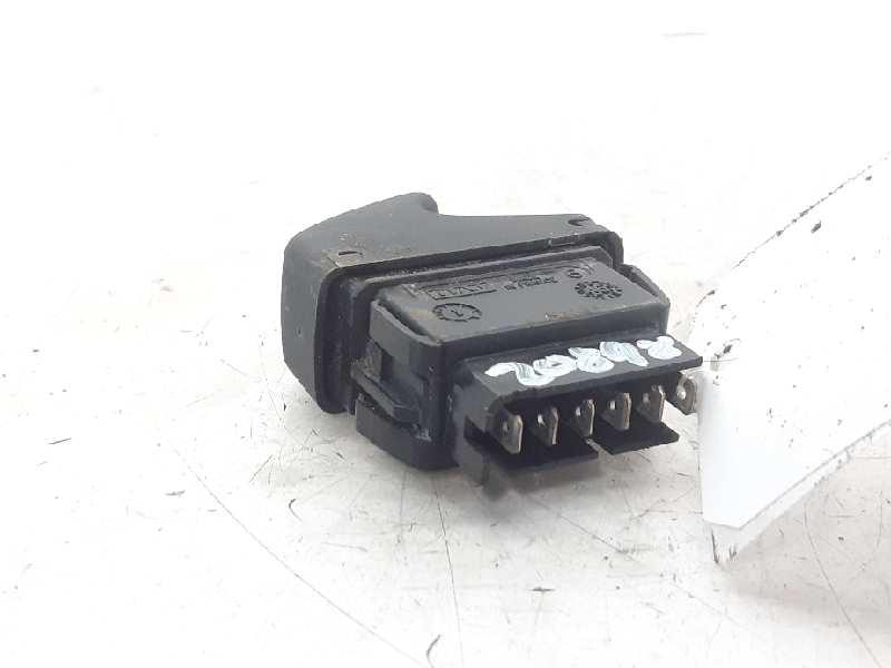 RENAULT Megane 1 generation (1995-2003) Rear Right Door Window Control Switch 838100G 22135333