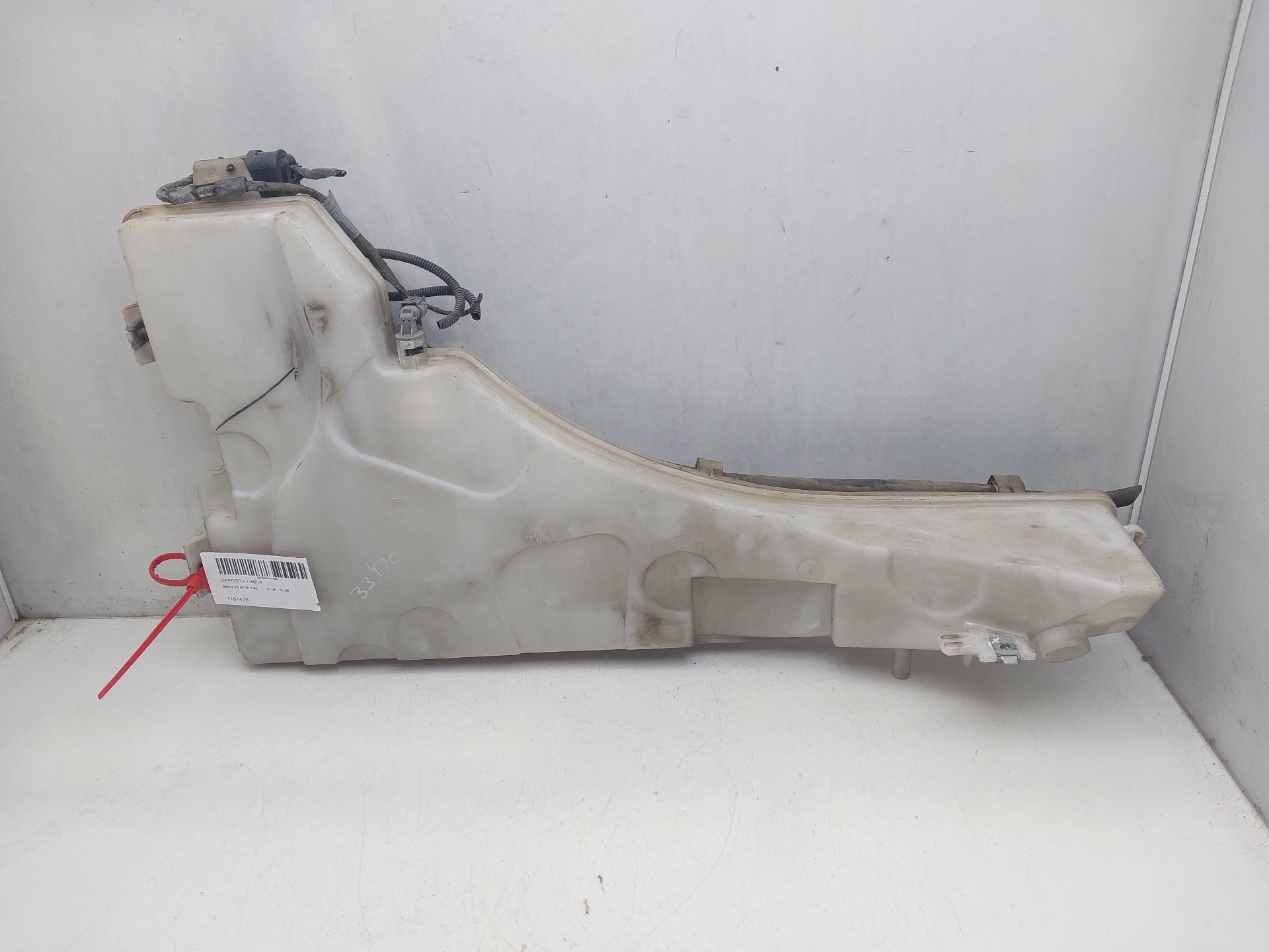 BMW X6 E71/E72 (2008-2012) Fönsterspolartank 7161476 24759891