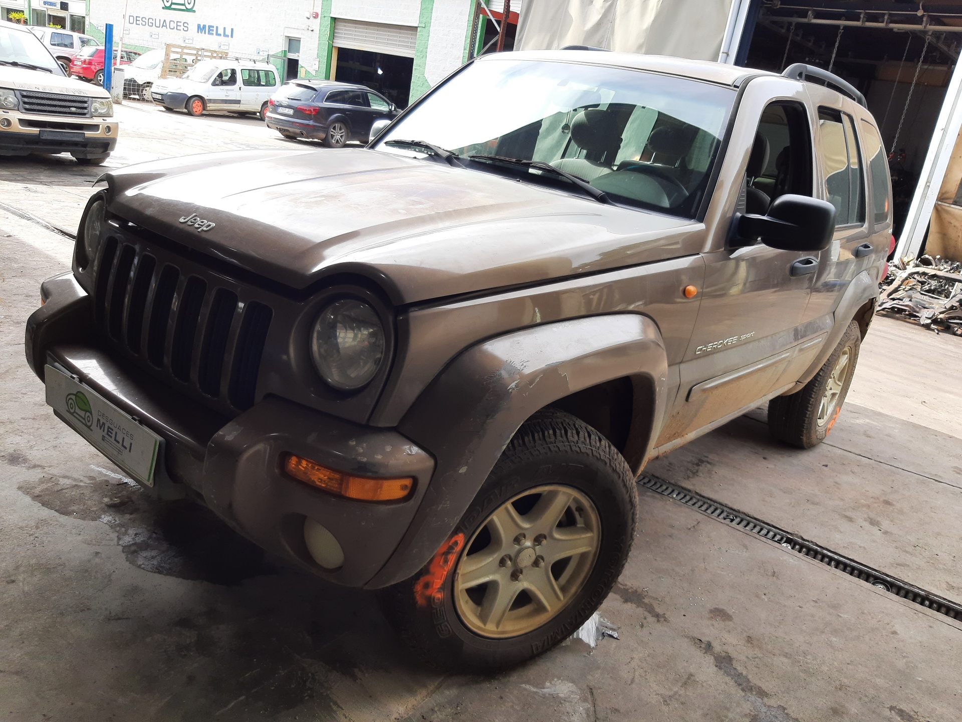 JEEP Cherokee 3 generation (KJ)  (2005-2007) Дверь задняя правая 55176906AE 23306666