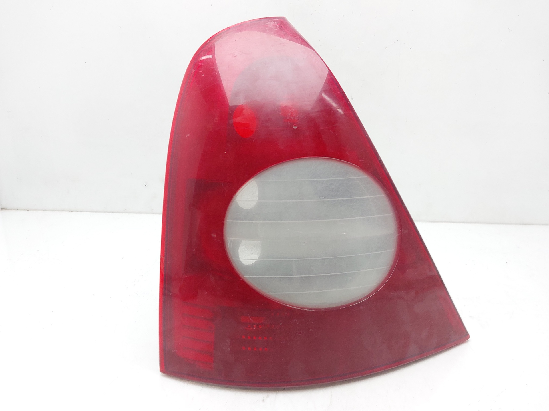 Rear lamp lh F8Q 8200071413 de Renault Clio ii 2003-2016 64 CV