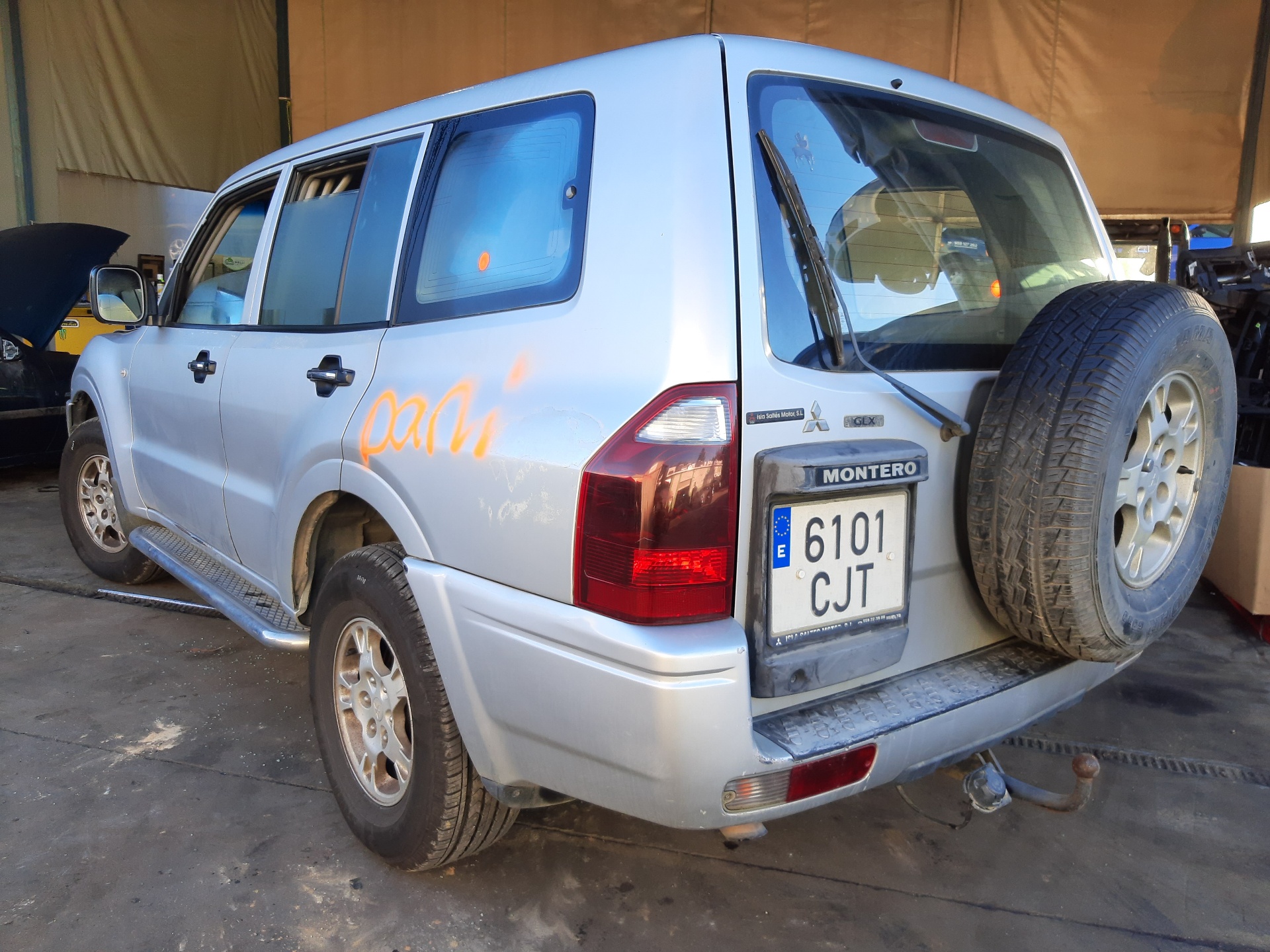 MITSUBISHI Pajero 3 generation (1999-2006) Forreste højre Øvre kontrolarm 4010A140 25268955