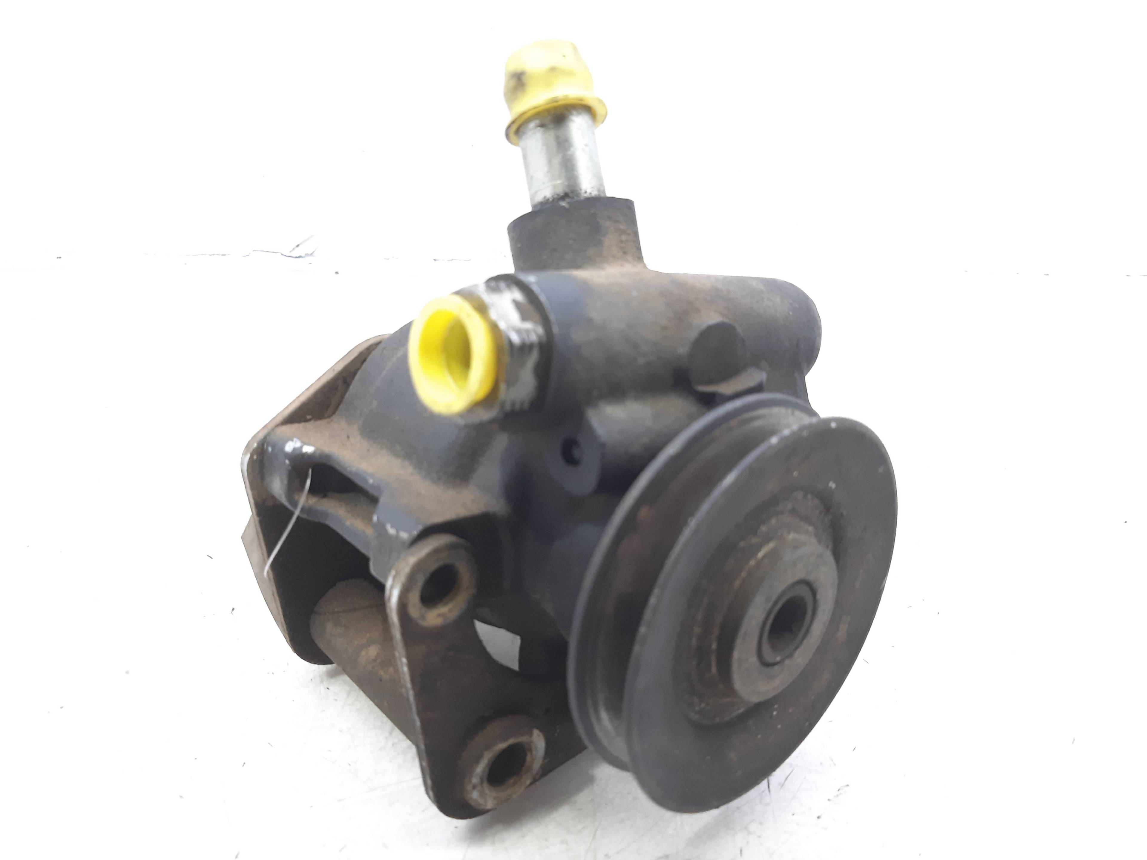 RENAULT C15 Servostyringspumpe NVE6525 22298407