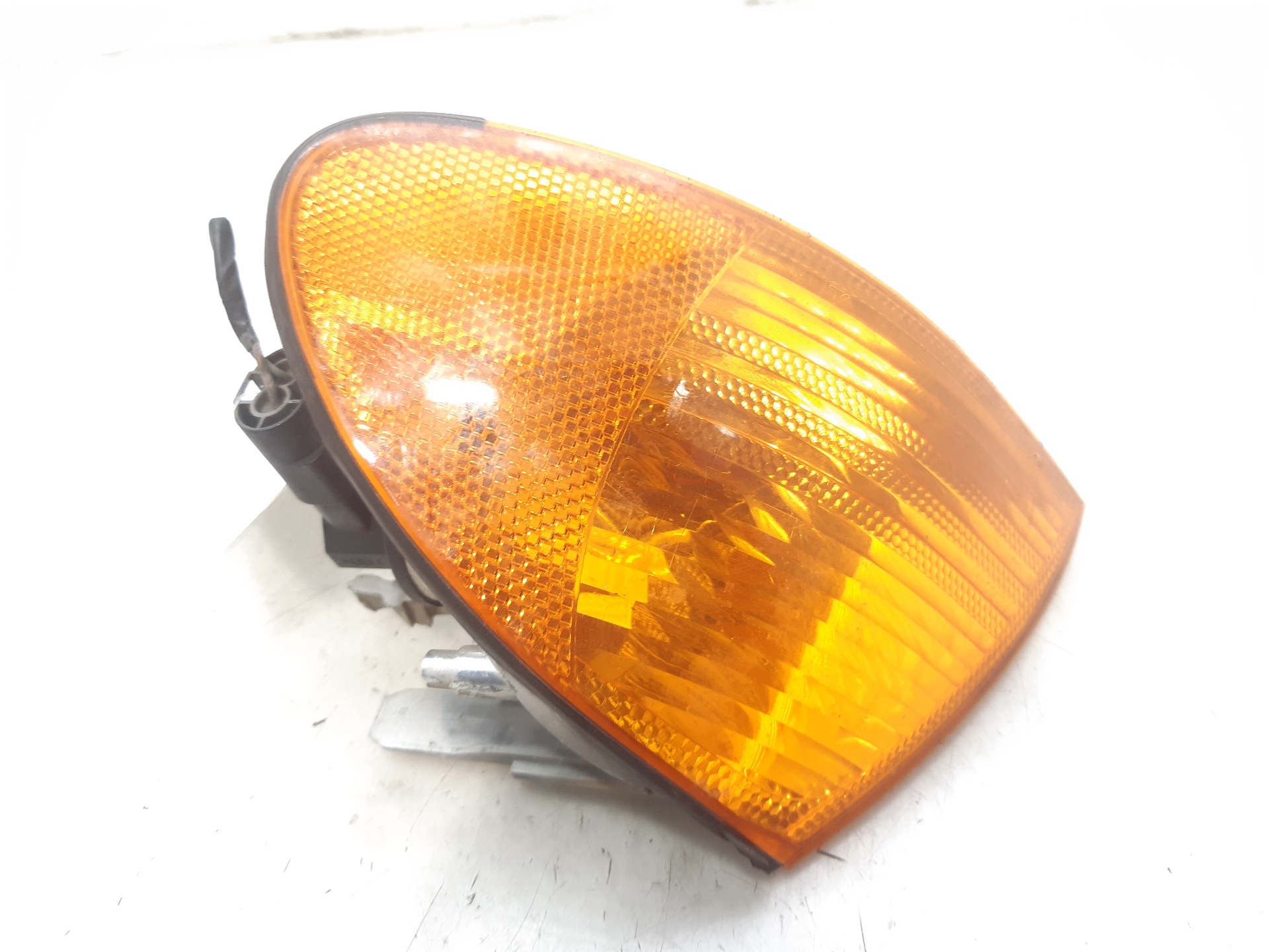 BMW 3 Series E46 (1997-2006) Indicator semnalizare stânga față 6902765 22029046