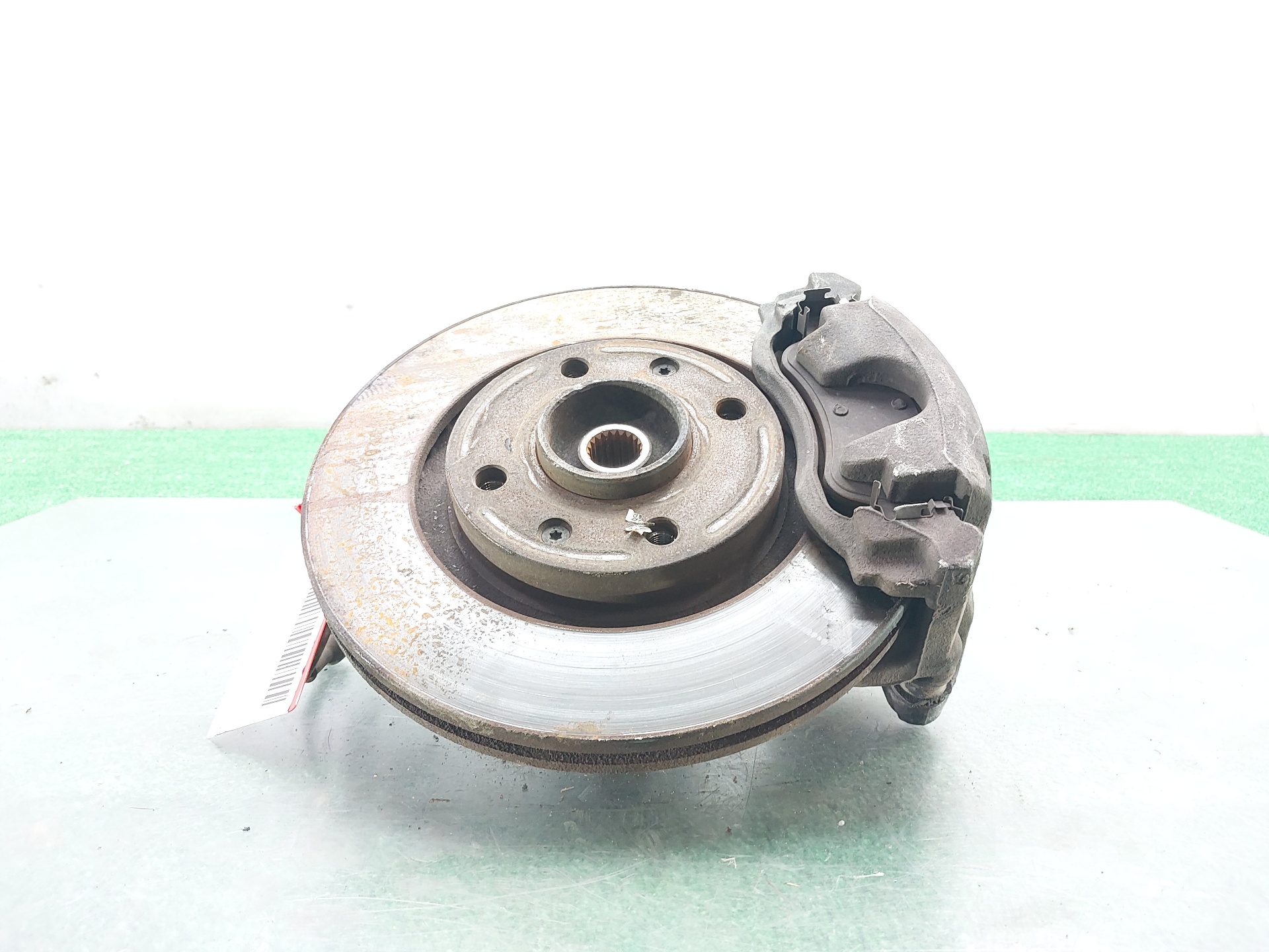 CITROËN C3 2 generation (2009-2016) Front Right Wheel Hub 1607557580 23032094