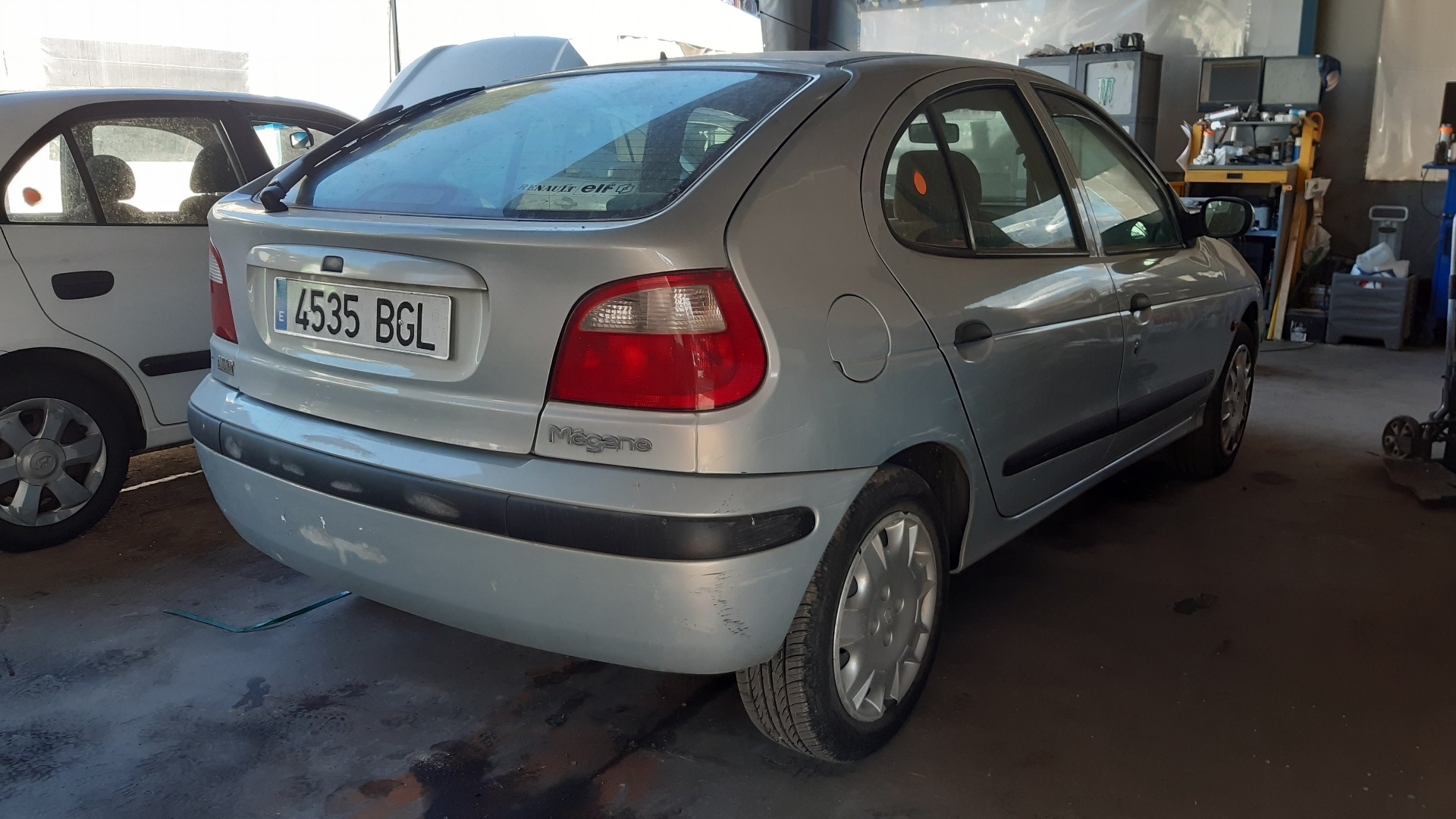 RENAULT Megane 1 generation (1995-2003) Främre höger dörrfönsterbrytare 429998K 24130397