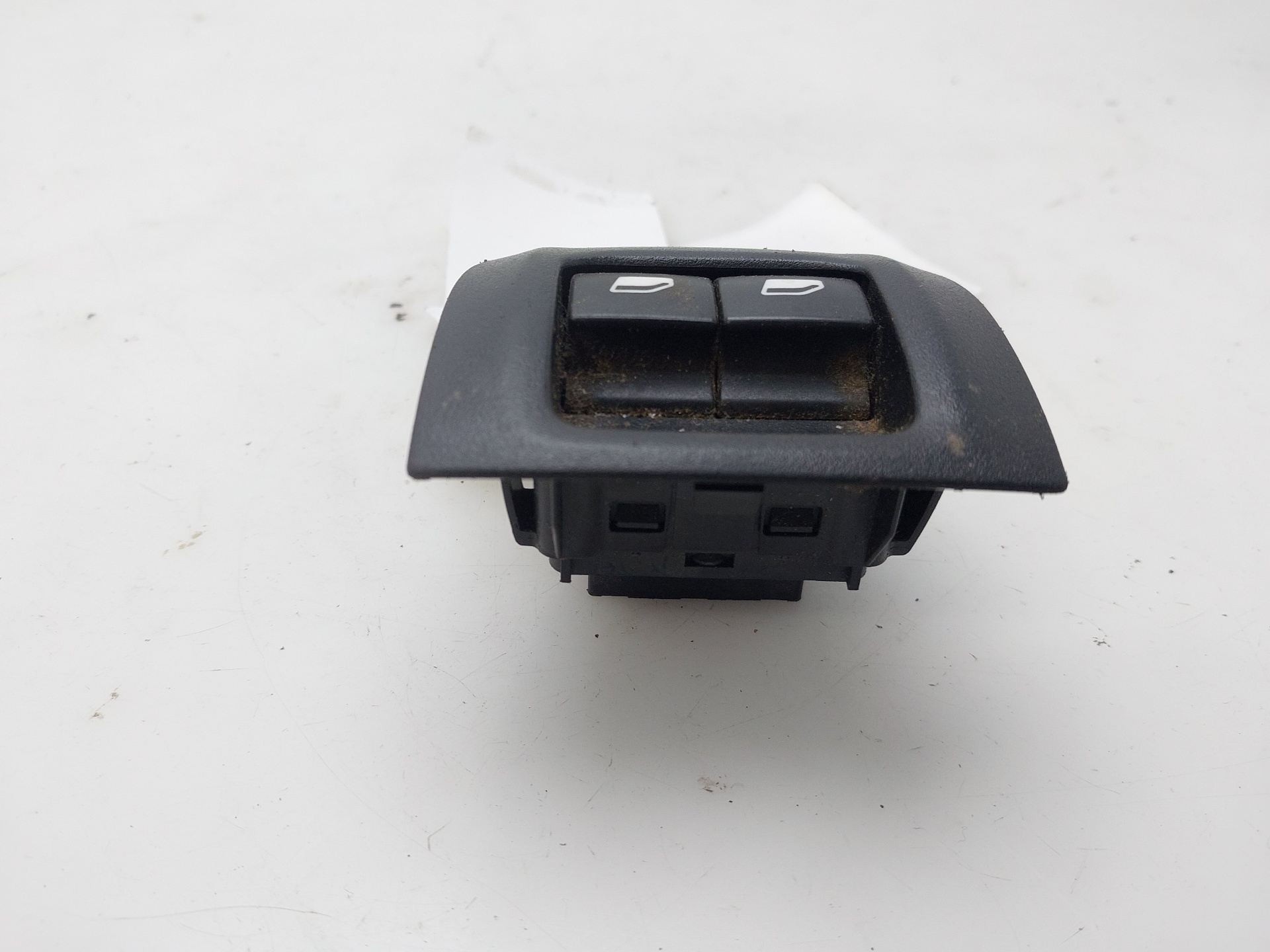 Rear window control panel rh YHY 9674559377 de Citroen C-elysee (dd_) 2014-0 102 CV con 91725 km - pieza usada