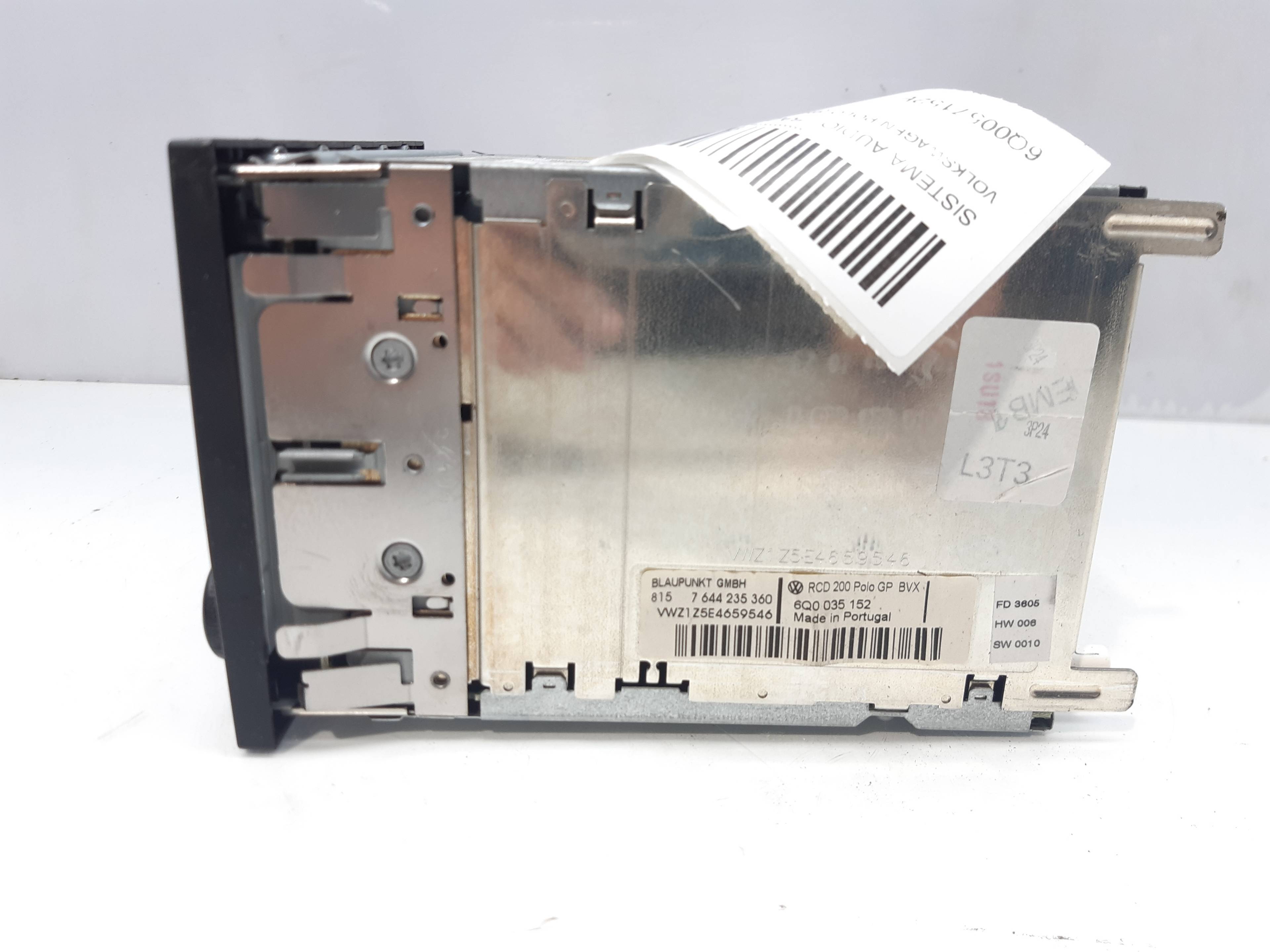 VOLKSWAGEN Polo 4 generation (2001-2009) Musikafspiller uden GPS 6Q0057152E 22459967