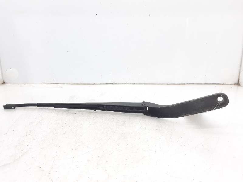 BMW X5 E53 (1999-2006) Front Wiper Arms 61617075612 20173373