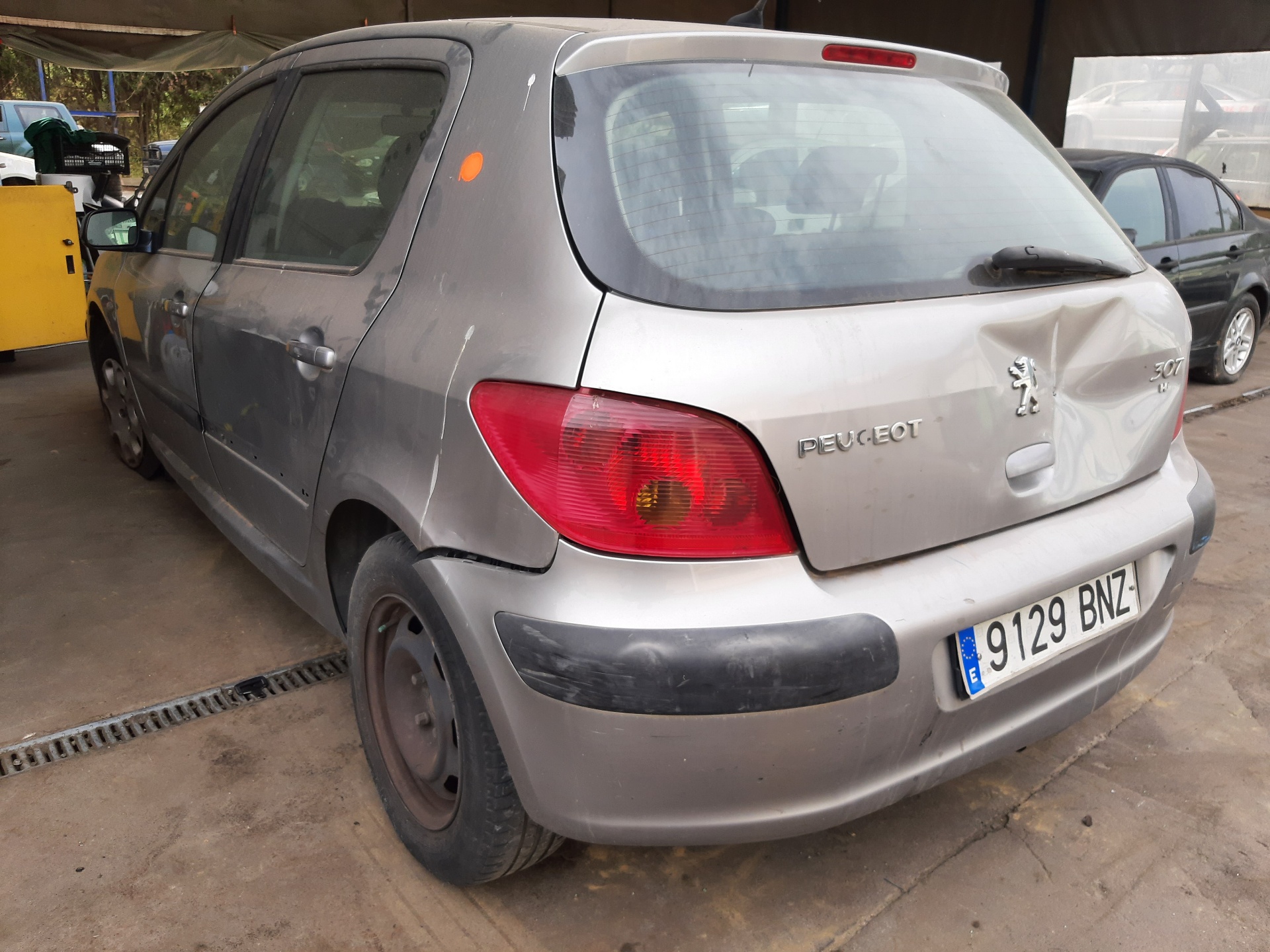 MITSUBISHI 307 1 generation (2001-2008) Încuietoare ușă  stânga spate 913786 24122476