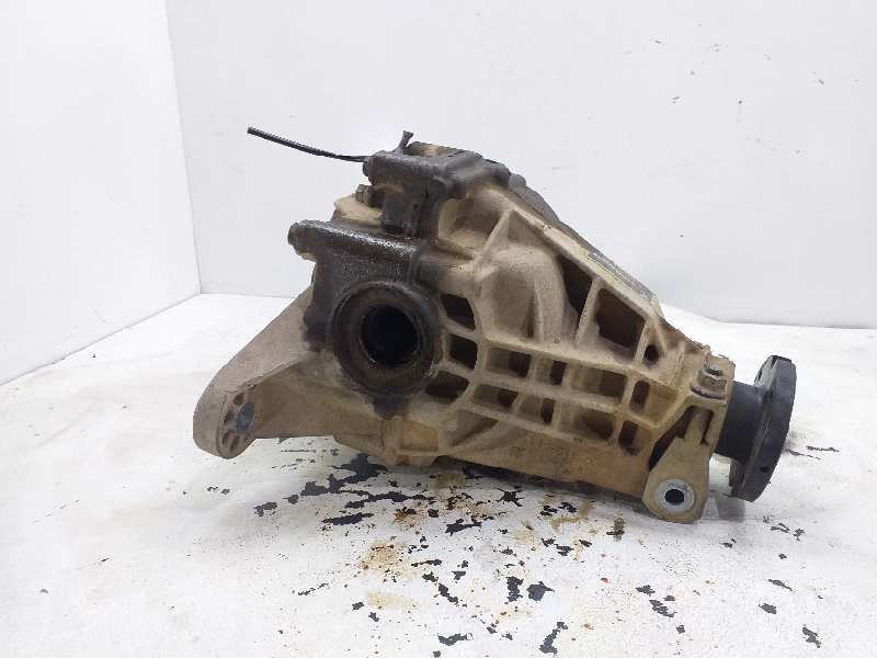 MERCEDES-BENZ M-Class W163 (1997-2005) Bakre differential 4460060029 18617313