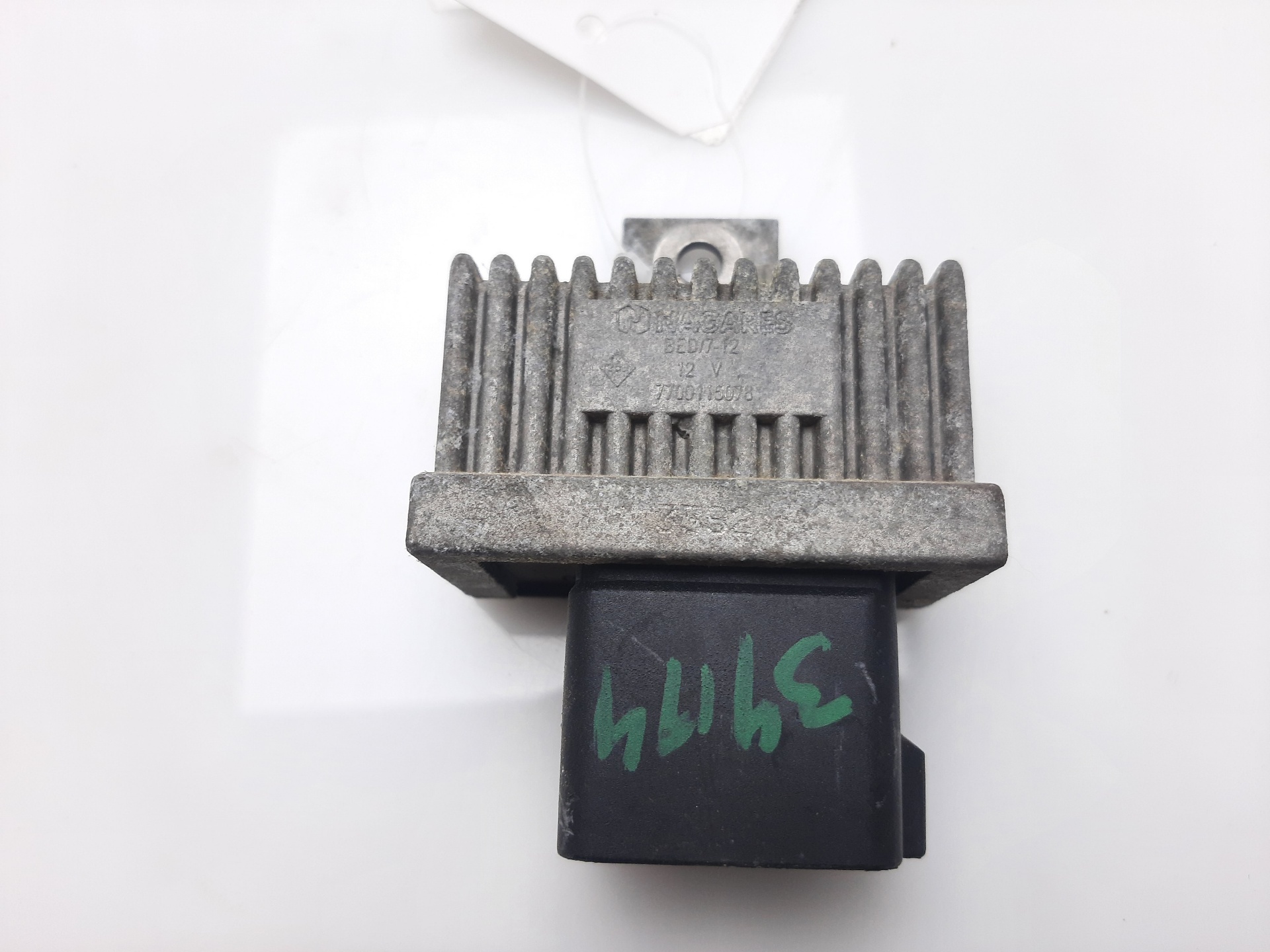 MITSUBISHI Carisma 1 generation (1995-2004) Relays 7700115078 23996239