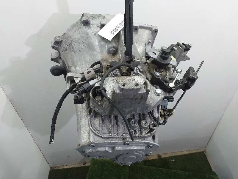 CITROËN C4 Picasso 2 generation (2013-2018) Gearbox 20MB32 24105435