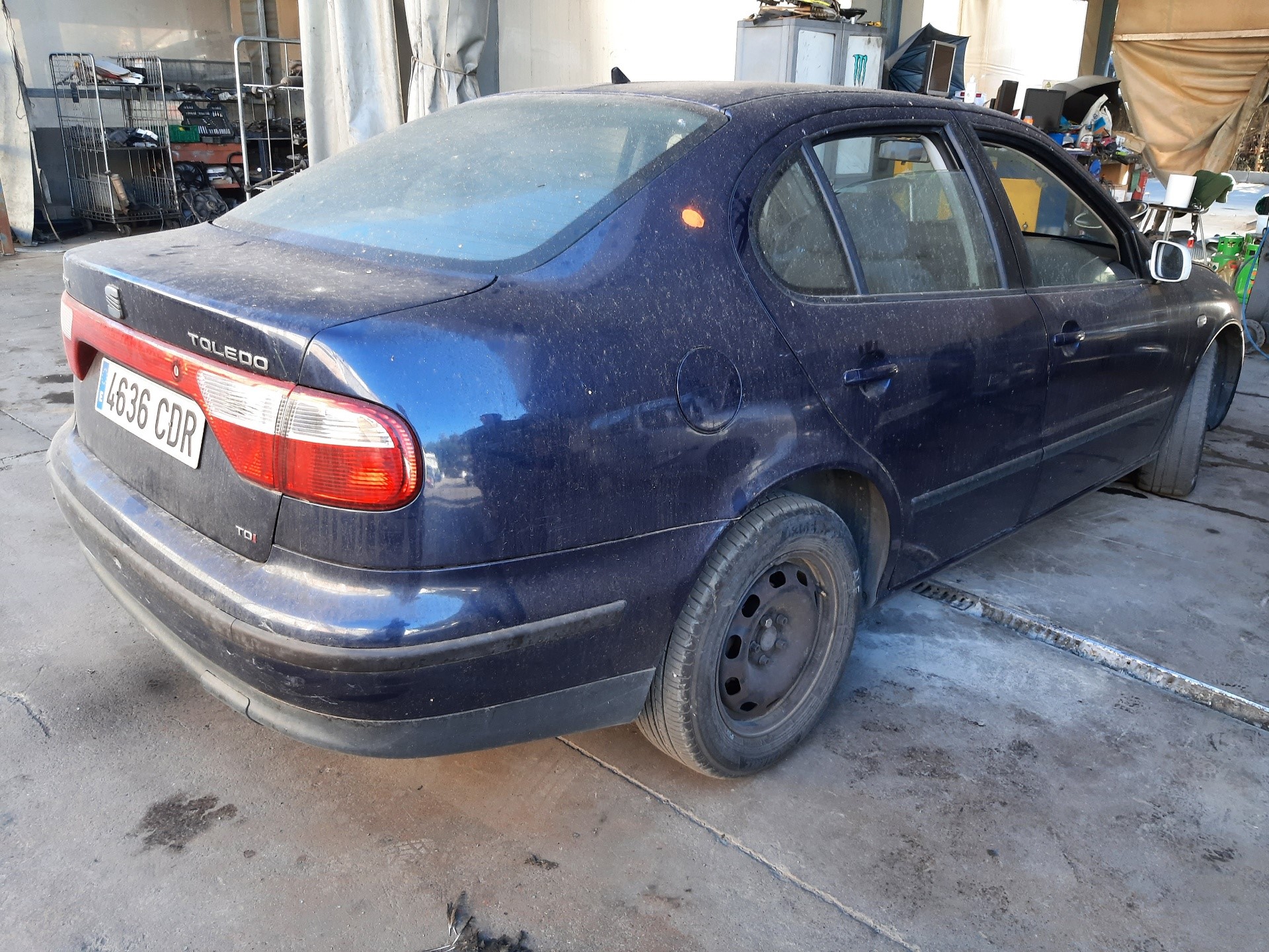 SEAT Toledo 2 generation (1999-2006) Galinis dešinys žibintas 1M5945096B 18800174