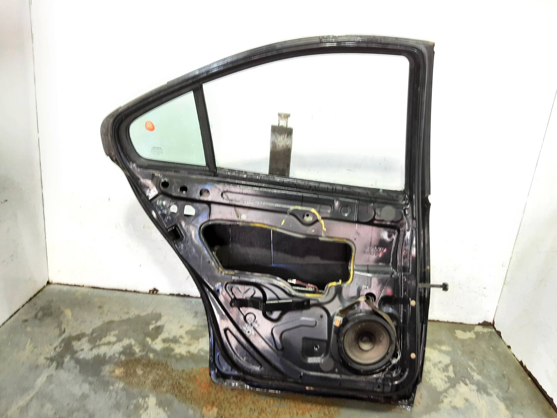 LEXUS S60 1 generation (2000-2009) Rear Left Door 30796488 22512461