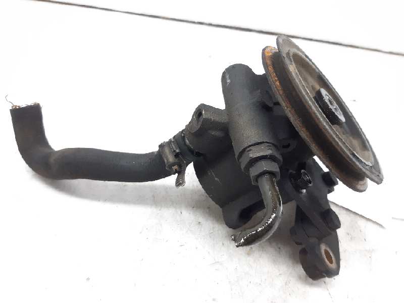 OPEL Corsa B (1993-2000) Power Steering Pump 26008257 20184225