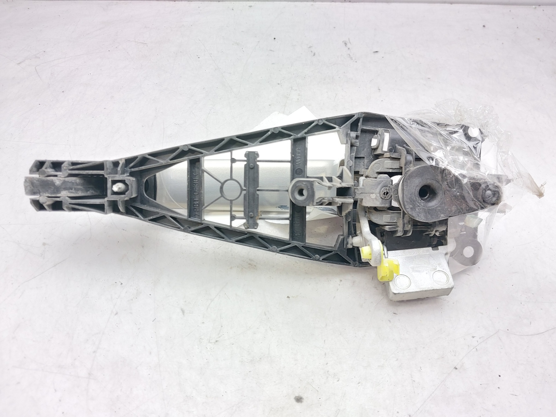 OPEL Zafira B (2005-2010) Vasemman etuoven ulkokahva 13577484 23012789