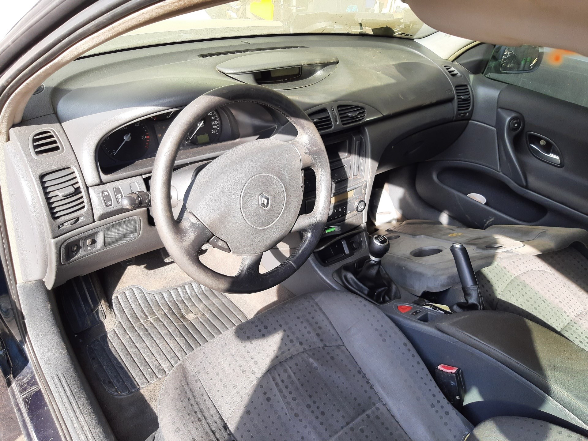 RENAULT Laguna 2 generation (2001-2007) Решетка радиатора 820039012 22016050