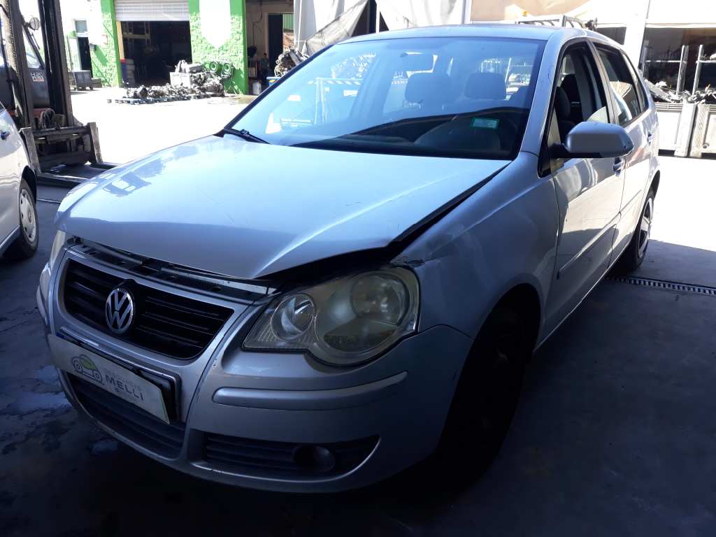 VOLKSWAGEN Polo 4 generation (2001-2009) Кнопка керування вікном задніх правих дверей 6Q0959856 20195570
