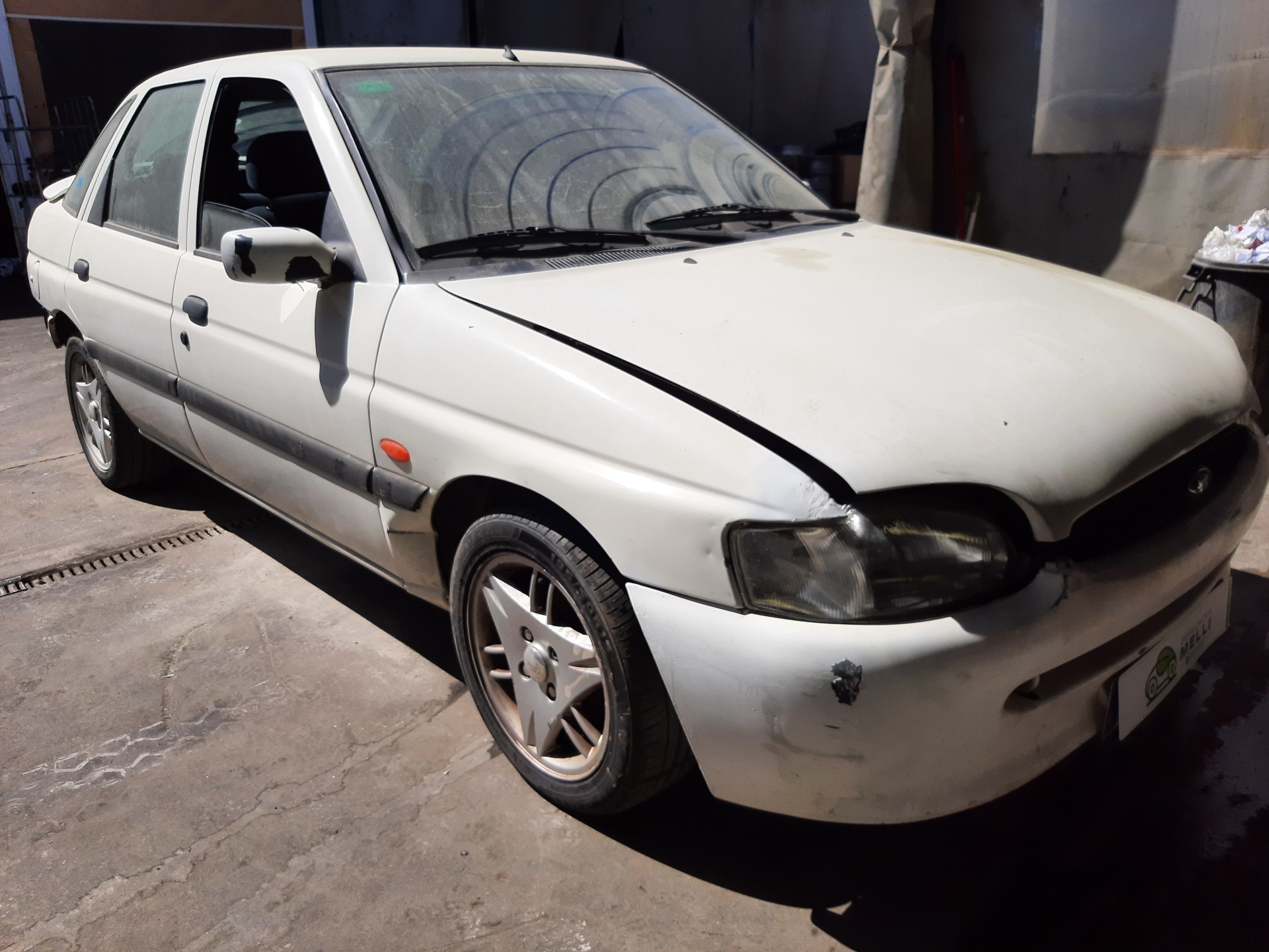 FORD Escort 5 generation (1990-2000) Far stânga spate 93AG15K258 24133002