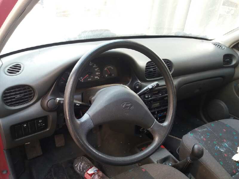 HYUNDAI Accent X3 (1994-2000) Передний левый указатель поворота 9230122010 24124136