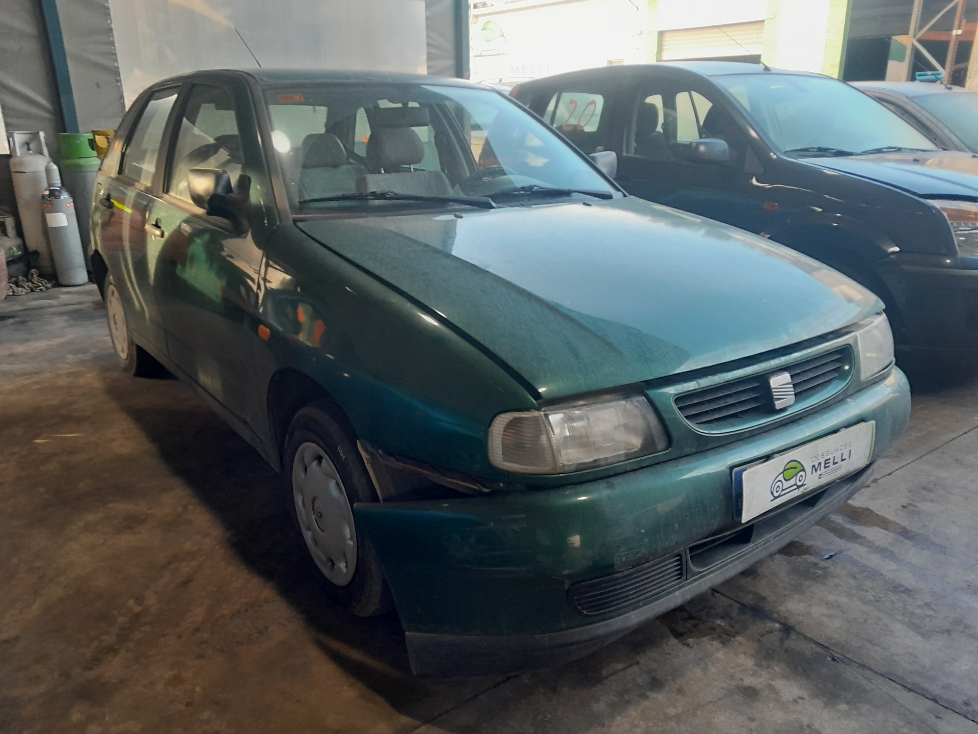 SEAT Cordoba 1 generation (1993-2003) Другая деталь 030905205AB 23185830