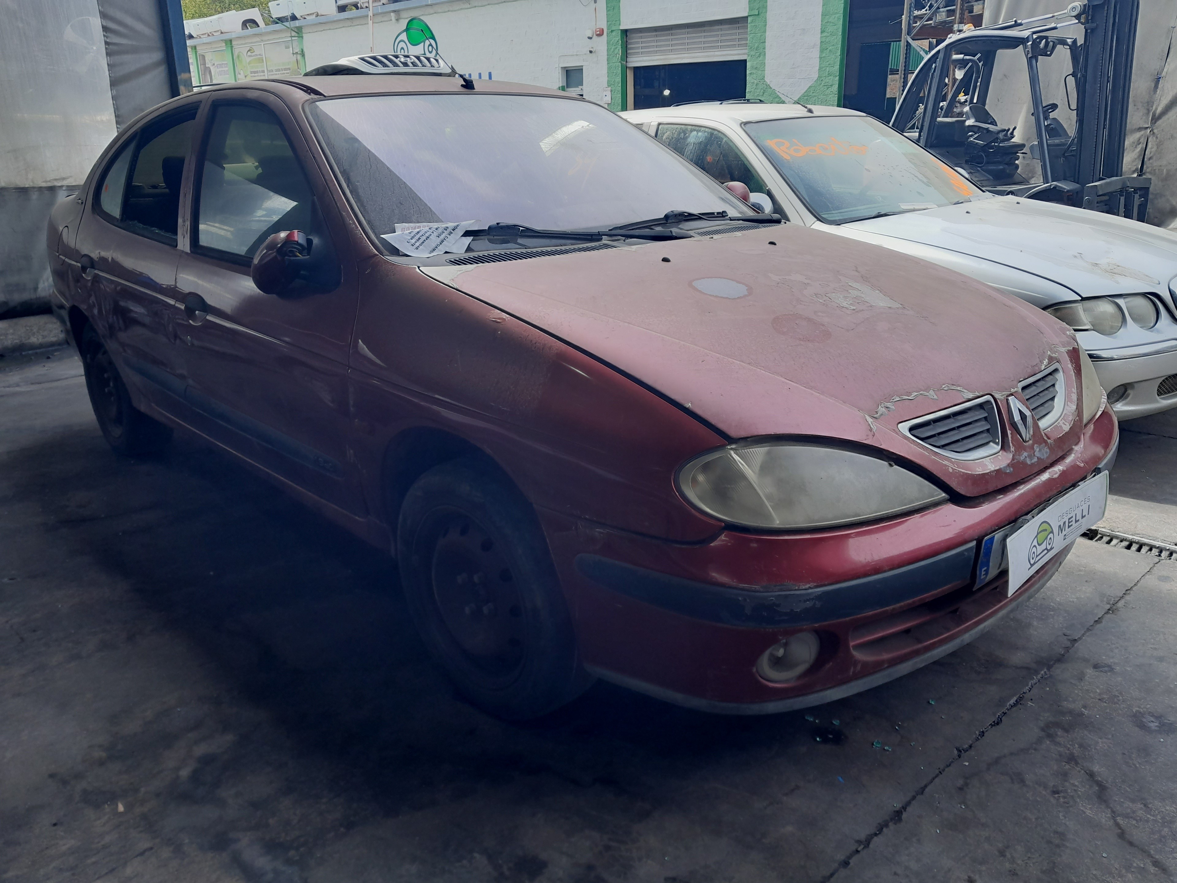 RENAULT Megane 2 generation (2002-2012) Кнопка стеклоподъемника передней левой двери 7700429070 27392283