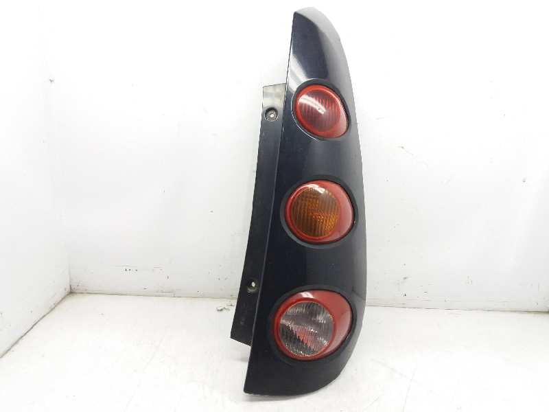 SMART Forfour 1 generation (2004-2006) Rear Right Taillight Lamp 4548200064 20186709