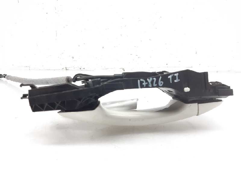 AUDI A3 8V (2012-2020) Външна дръжка на задна лява врата 5N0837017D 18413740