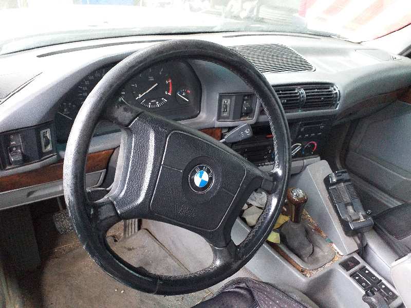 BMW 5 Series E34 (1988-1996) Autres pièces du compartiment moteur 2243259 18480445