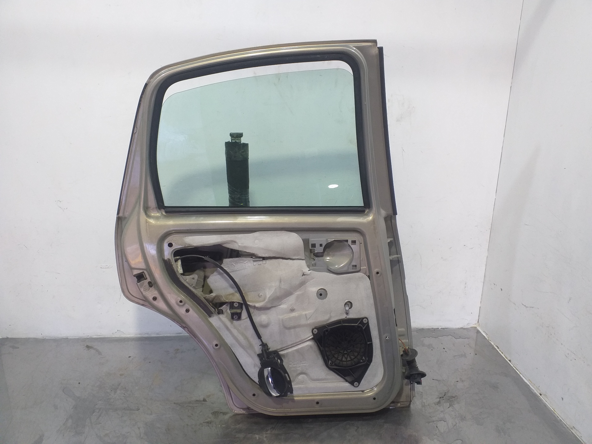 CITROËN C3 1 generation (2002-2010) Rear Left Door 9008Q5 23996357