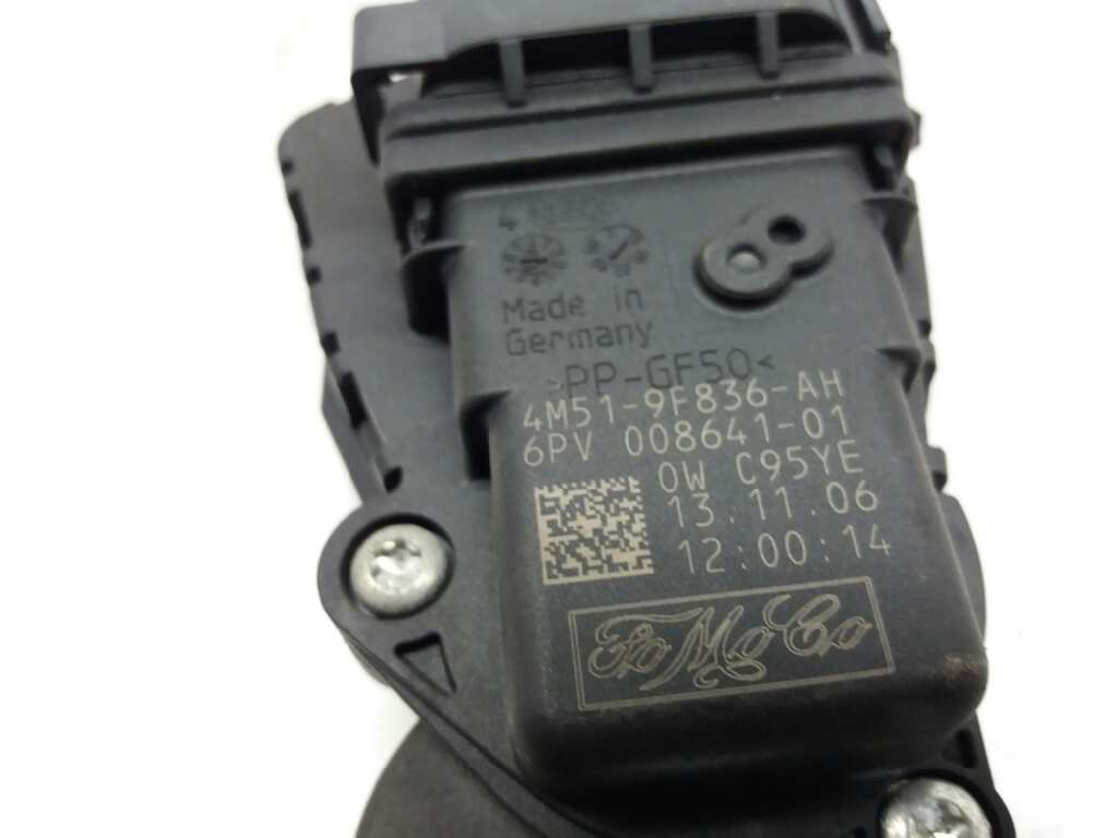 FORD Focus 2 generation (2004-2011) Other Body Parts 4M519F836AH 20189574