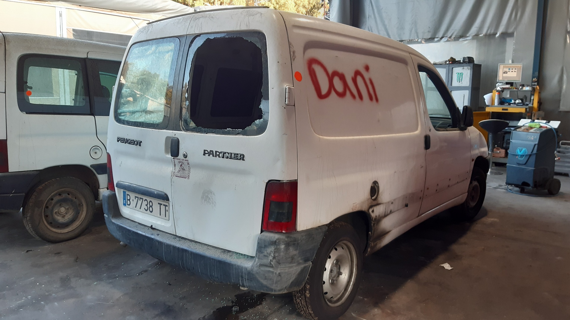 PEUGEOT Partner 1 generation (1996-2012) Încuietoare ușă dreapta față 9136J6 18730194