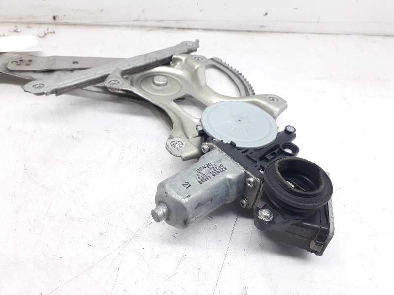 TOYOTA RAV4 2 generation (XA20) (2000-2006) Front Right Door Window Regulator 6980152080 20181221