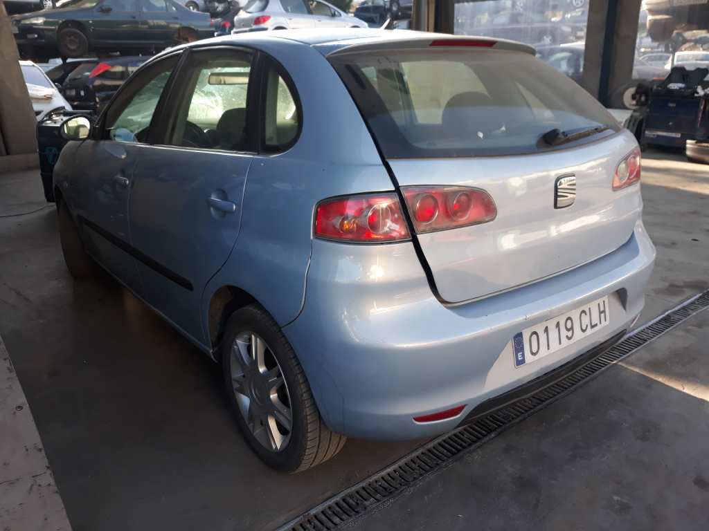 SEAT Ibiza 3 generation (2002-2008) Priekšējā labā apakšējā svira/ričags 6Q0407151L 24883894