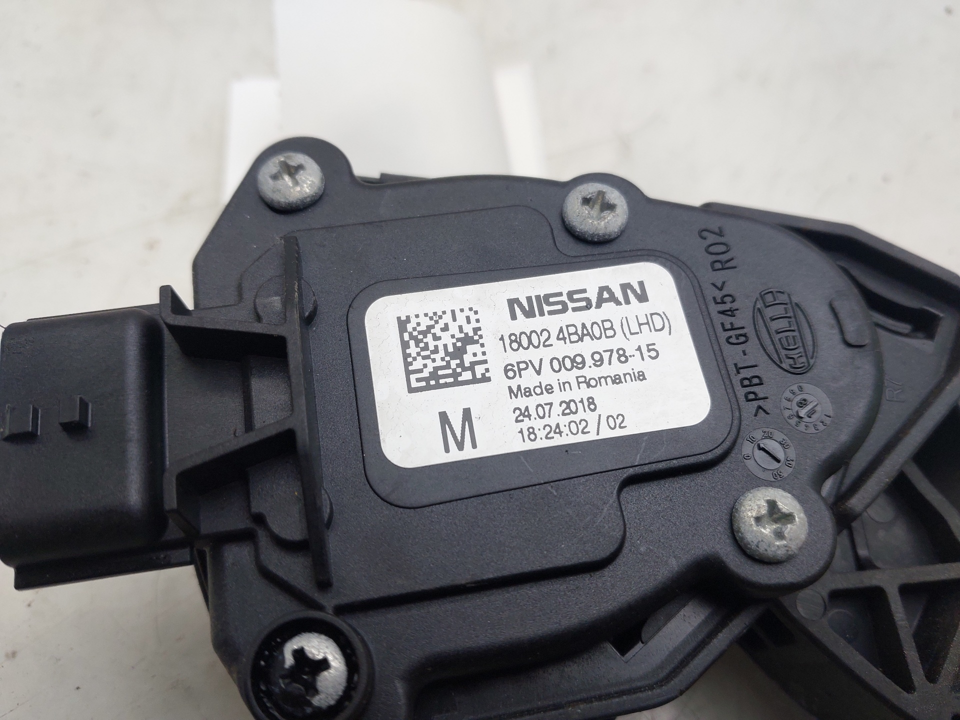 NISSAN Qashqai 2 generation (2013-2023) Другие кузовные детали 180024BA0B 24149636