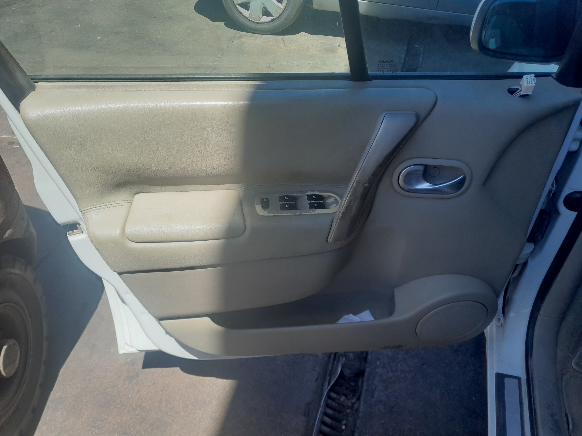 RENAULT Scenic 2 generation (2003-2010) Muzikos grotuvas be navigacijos 8200666142T 24787013