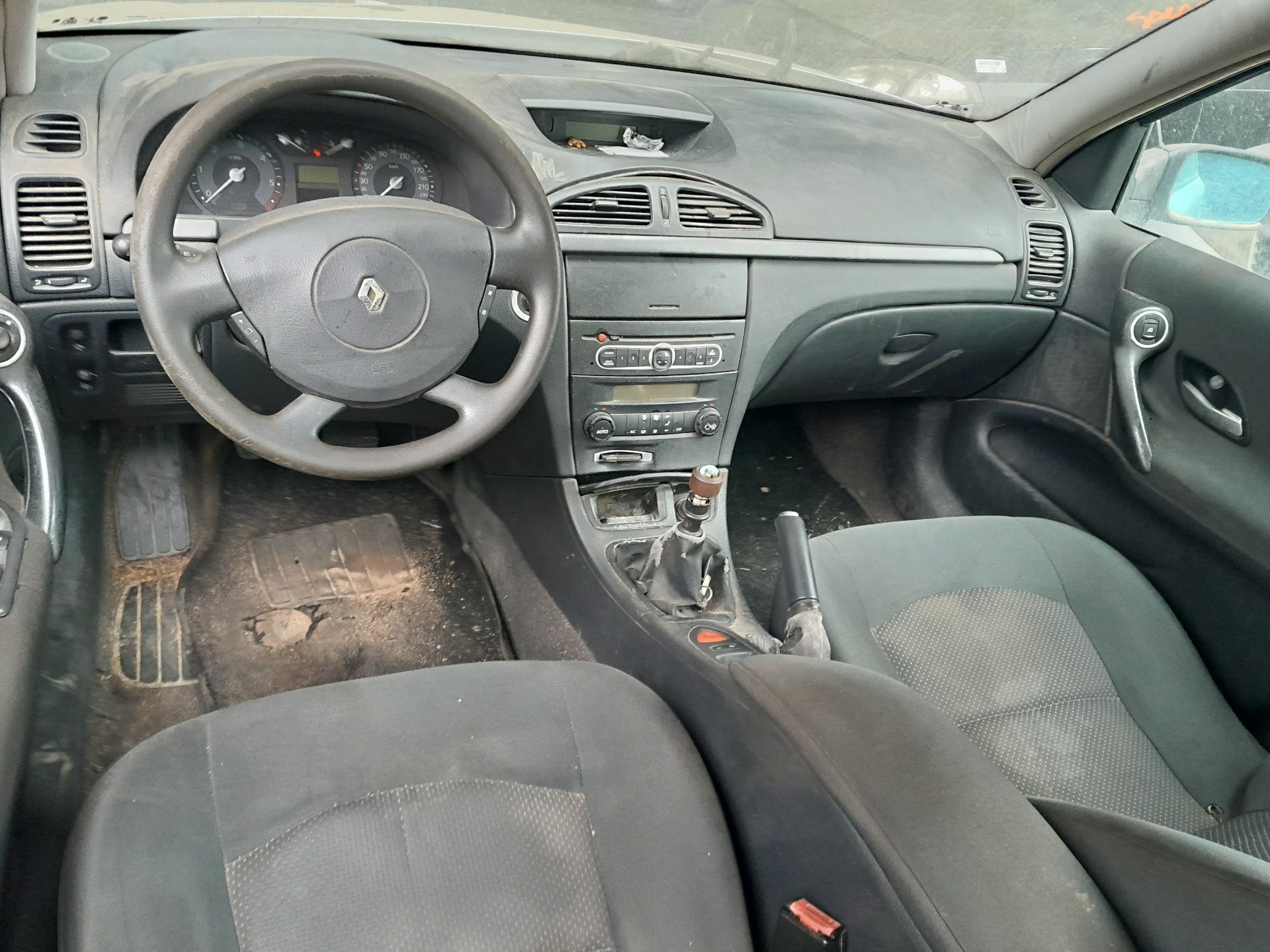 RENAULT Laguna 2 generation (2001-2007) Far stânga spate 8200002475 24150585