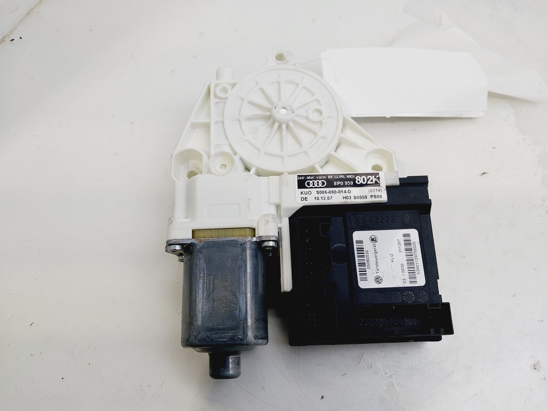 BMW 5 Series Gran Turismo F07 (2010-2017) Front Right Door Window Control Motor 8P0959802K 25427910