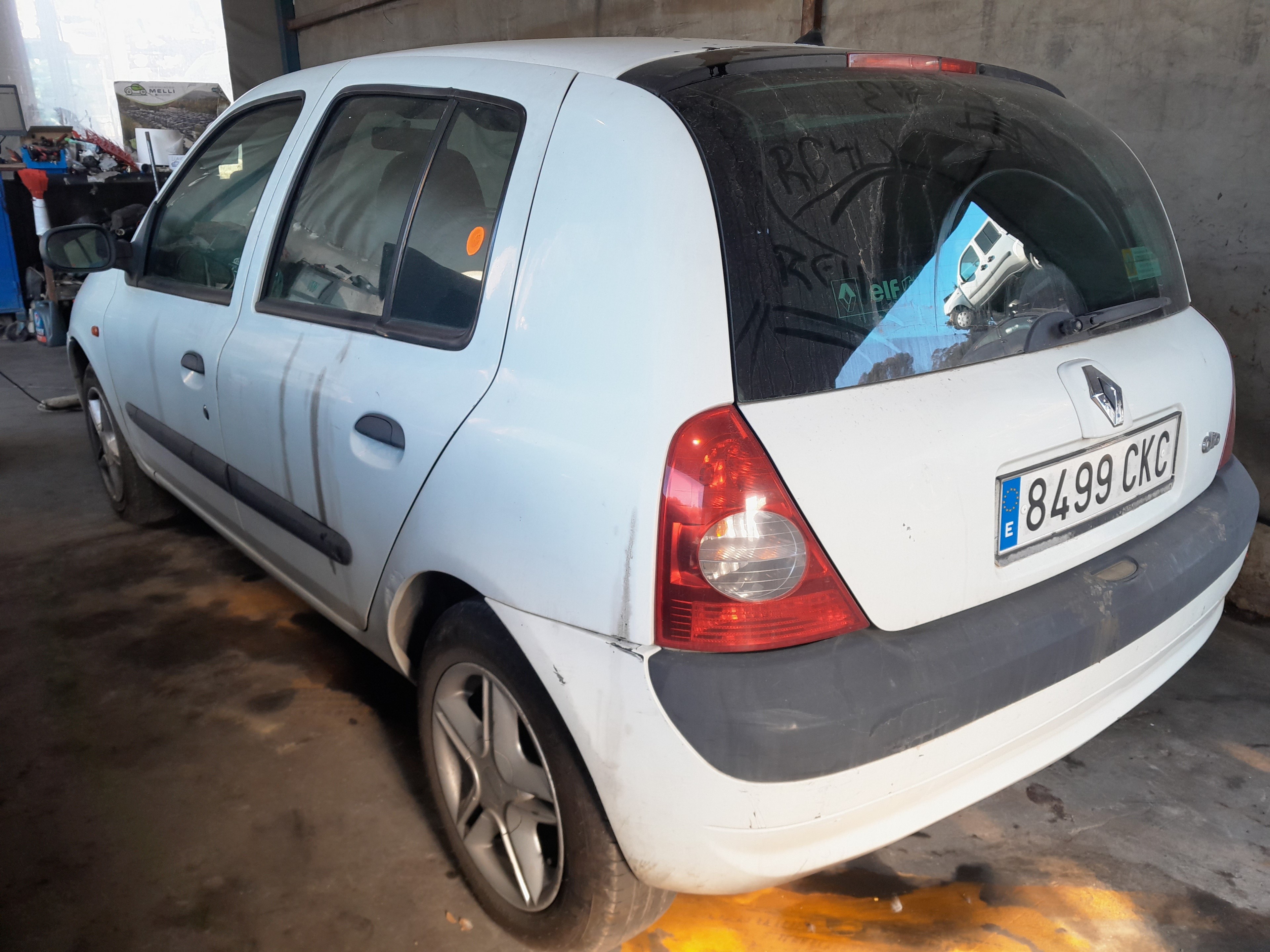 RENAULT Clio 3 generation (2005-2012) Дясно странично огледало 8200163302 22510581