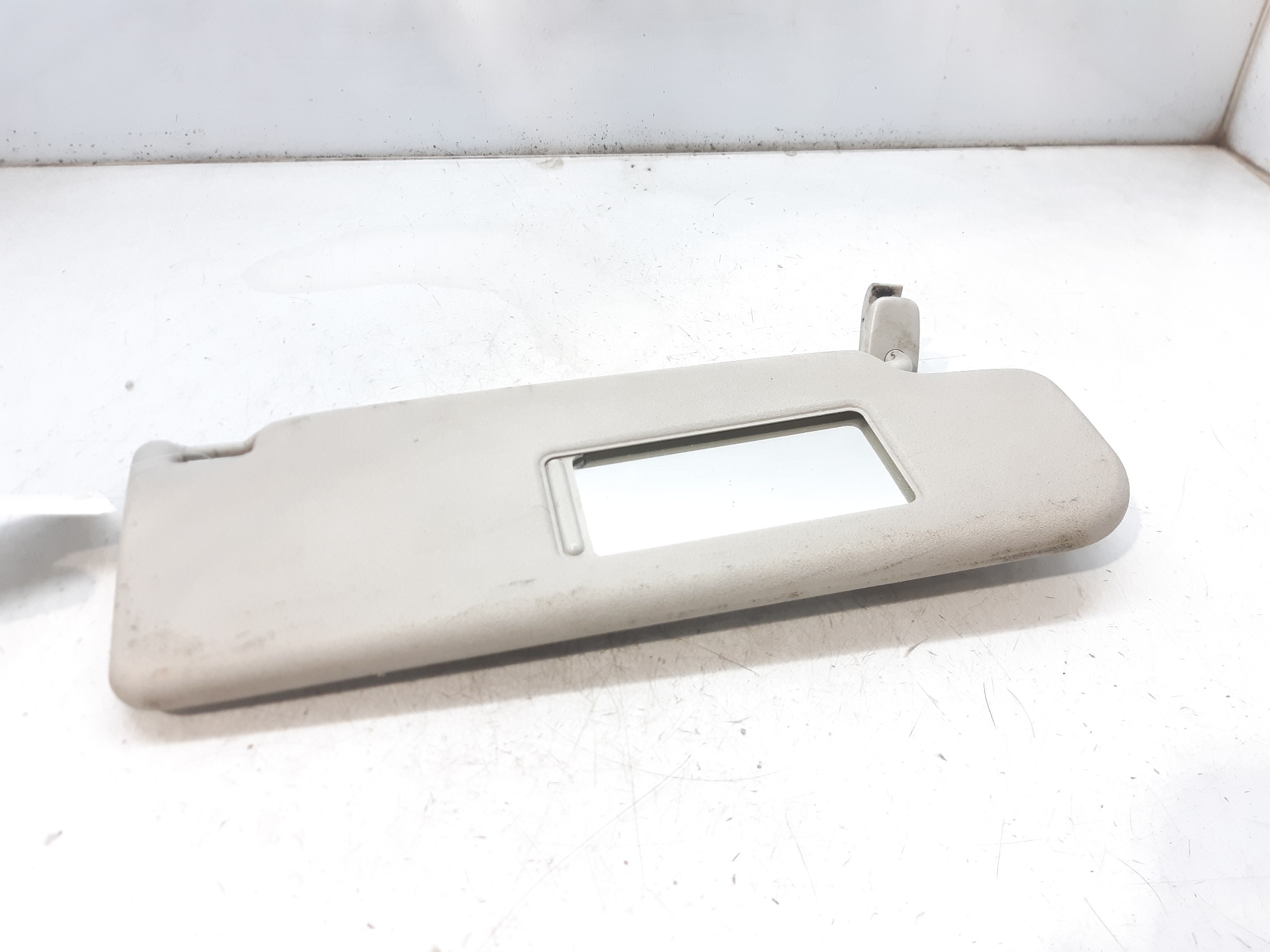 SEAT Toledo 3 generation (2004-2010) Right Side Sun Visor 6Q0857552 18720404