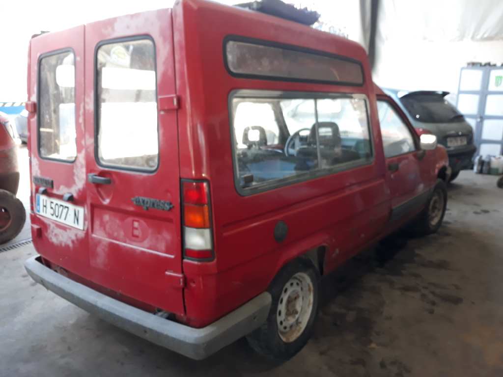 RENAULT Express Повторитель переднего правого крыла 7700811996 22093292