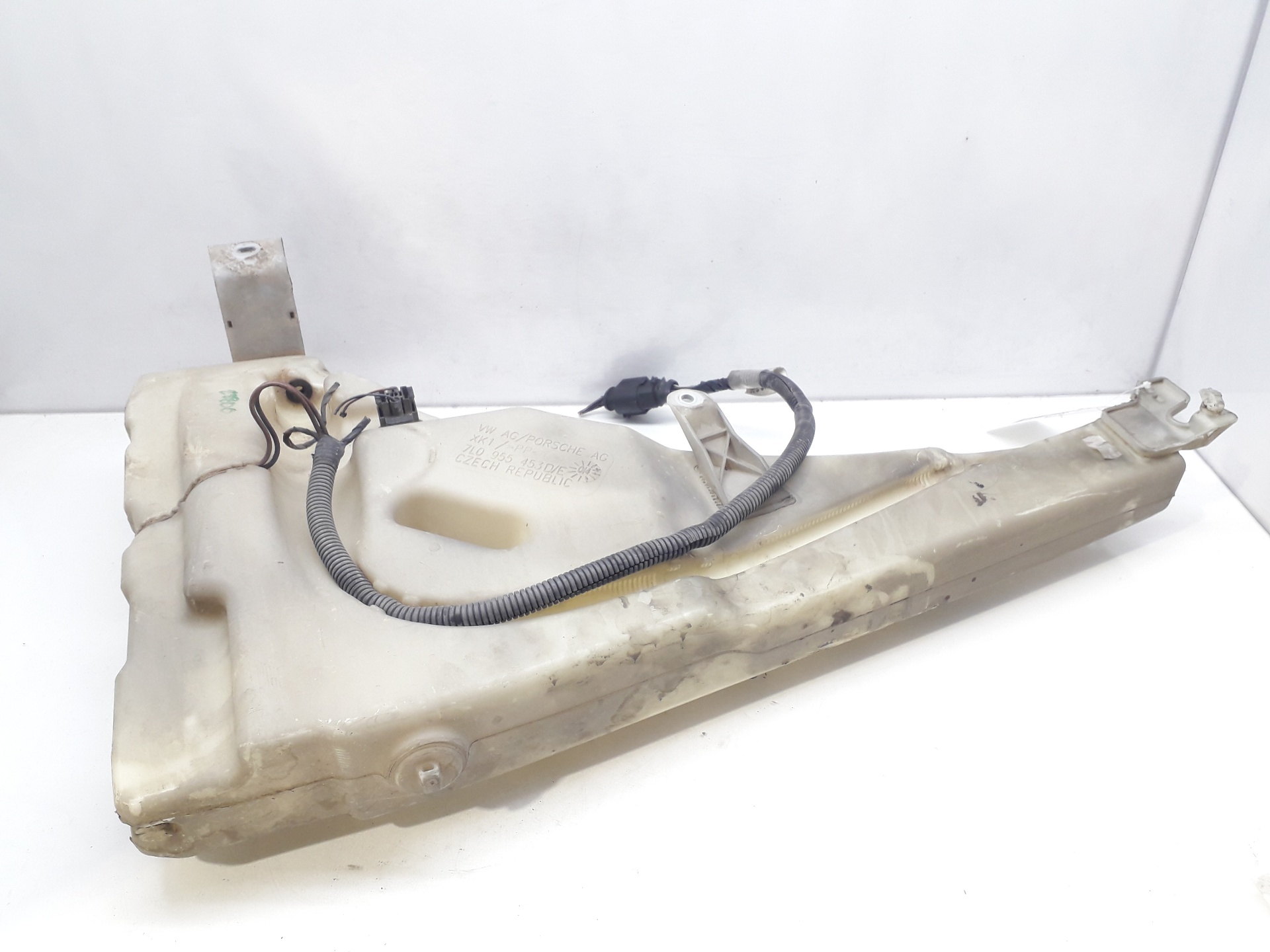 VOLKSWAGEN Touareg 1 generation (2002-2010) Window Washer Tank 7L0955453F 22457226