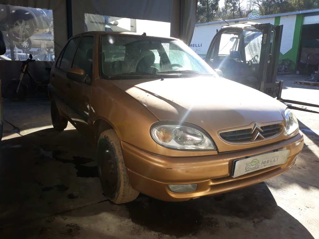 CITROËN Saxo 2 generation (1996-2004) Левая противотуманка переднего бампера 9618343580 18458058