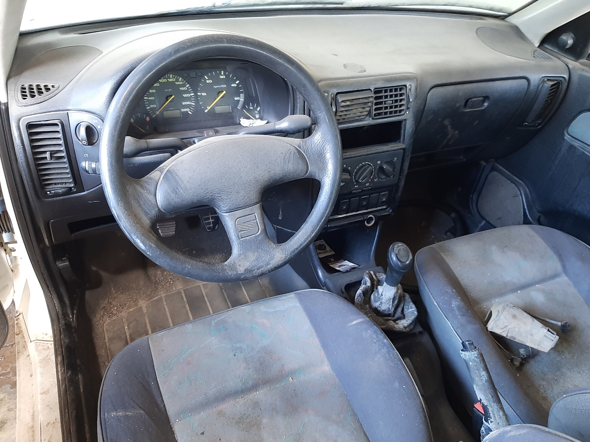 SEAT Ibiza 2 generation (1993-2002) Турбокомпресор 028145701J 22473370