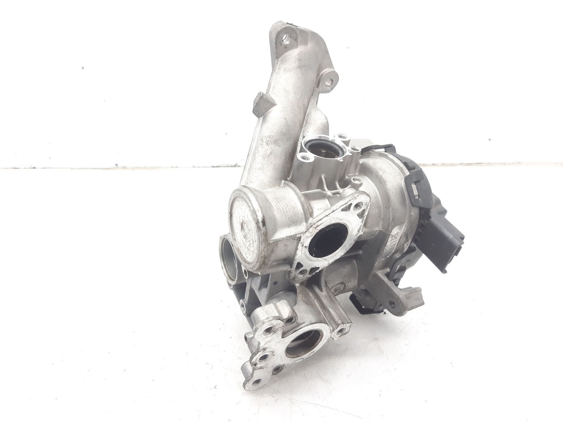 PEUGEOT 208 Peugeot 208 (2012-2015) EGR vārsts 9807369980 18645955