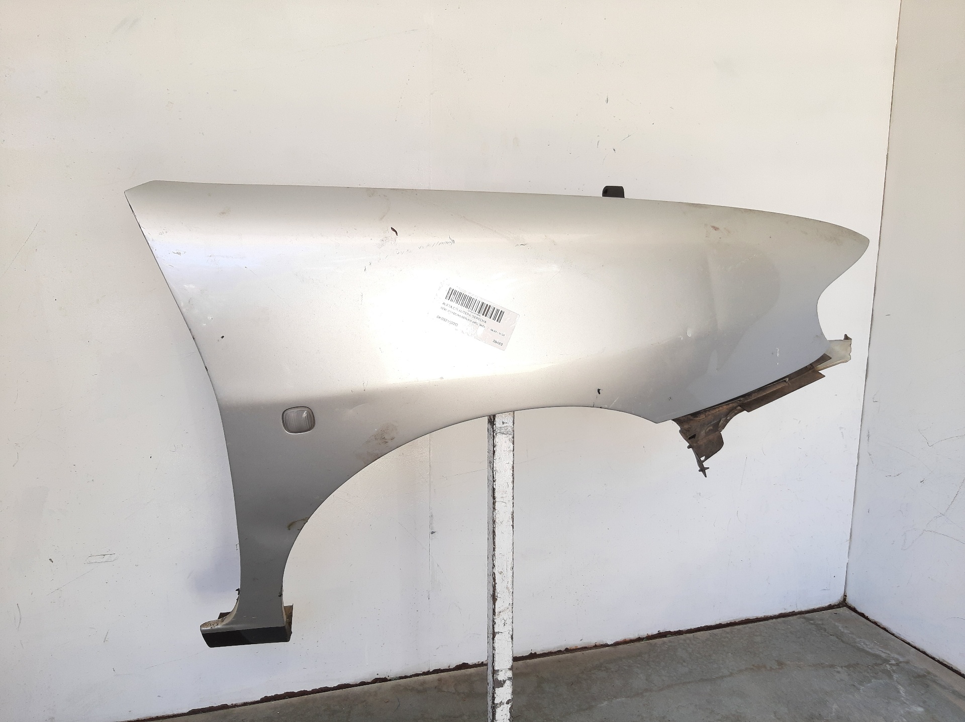 SEAT Ibiza 2 generation (1993-2002) Front Right Fender 6K0821022D 22439901