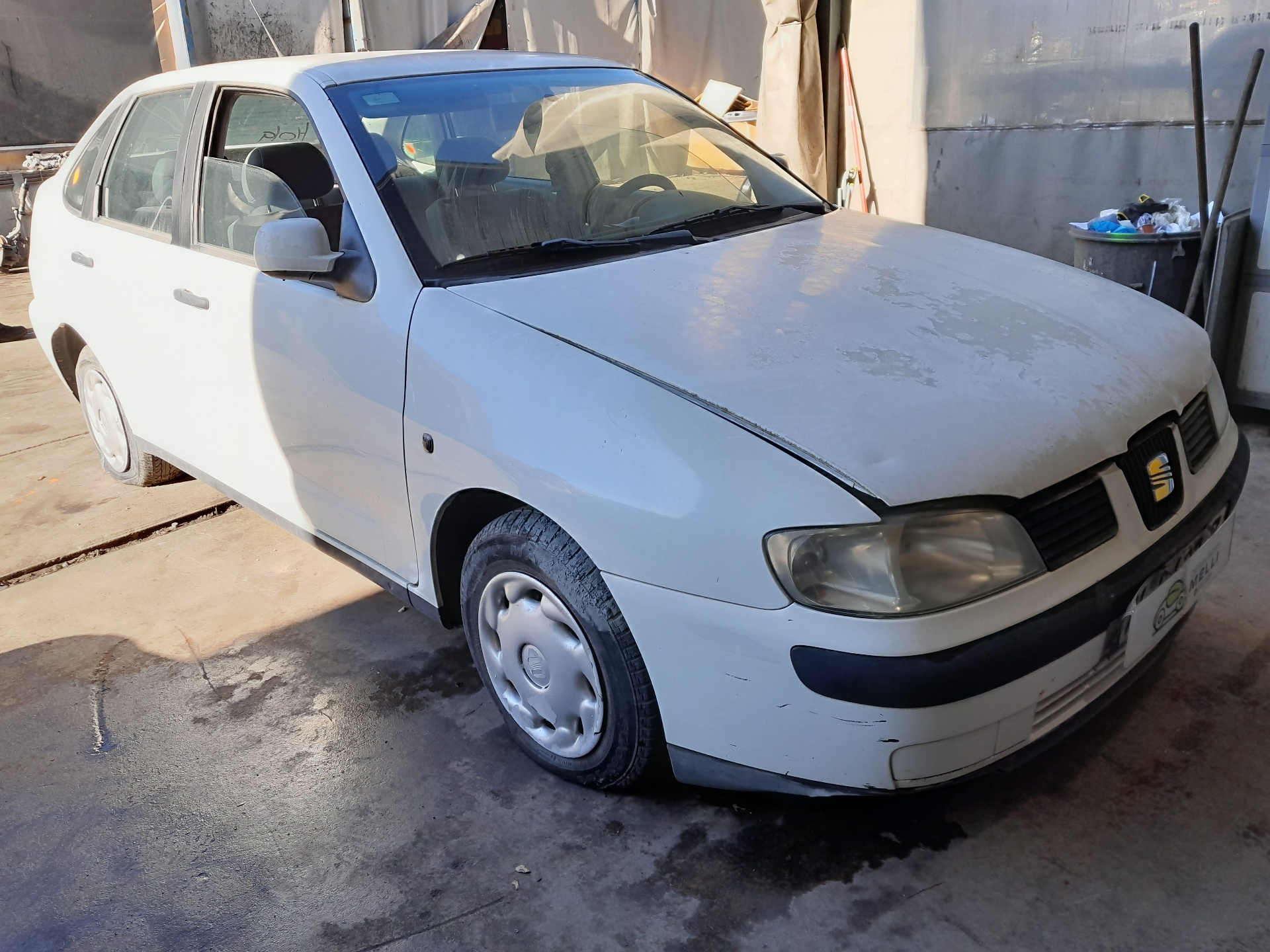 SEAT Ibiza 2 generation (1993-2002) Priekšējo kreiso durvju logu pacēlāja slēdži 6H0959855A 20198172