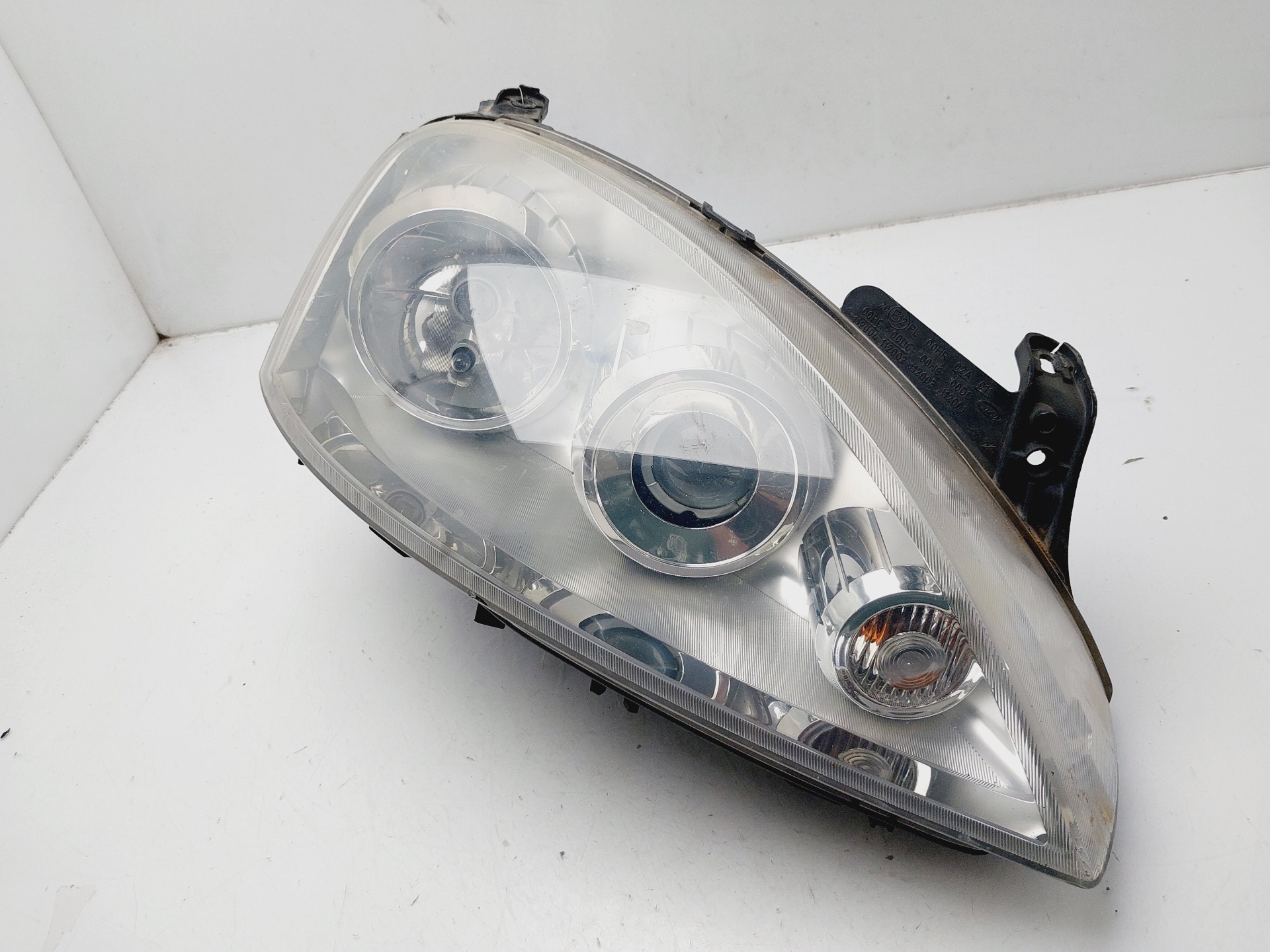 FIAT Uno 1 generation (1983-1995) Front Right Headlight 13100536 25710236