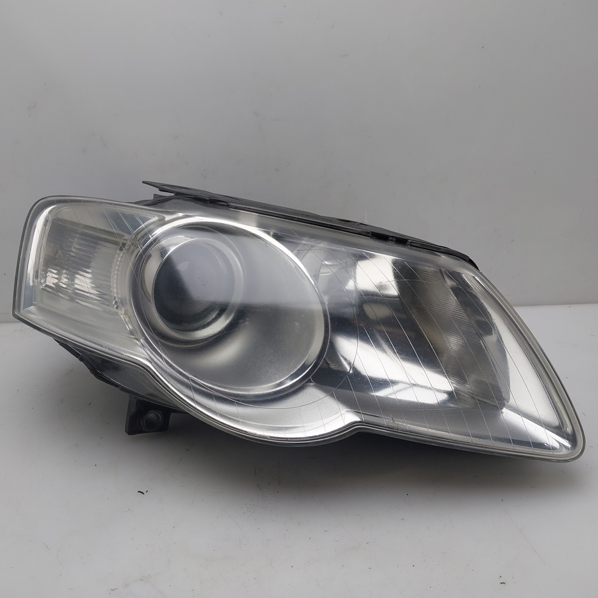 VOLKSWAGEN Passat B6 (2005-2010) Front Right Headlight 3C0941006M 24951267